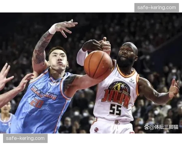 徐州队高压逼抢对体能消耗极大，合理分配成后续比赛关键